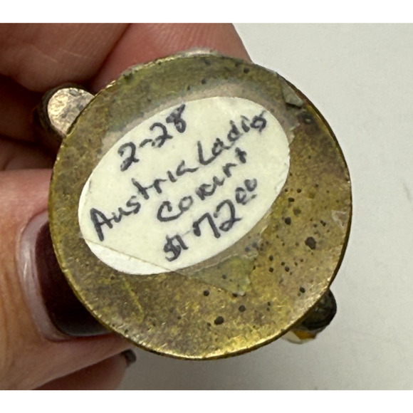 Antique Austria Intaglio Yellow Amber Glass & Metal Card Place Holder Courting - Picture 5 of 6